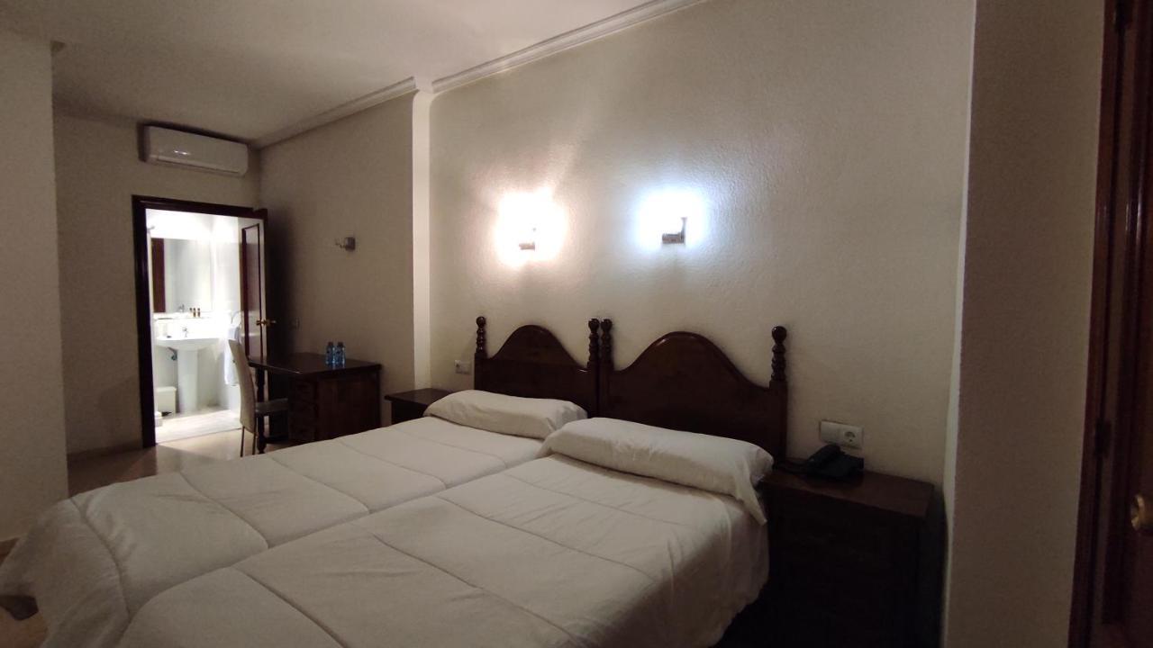Hotel Emperatriz II Salamanca Esterno foto